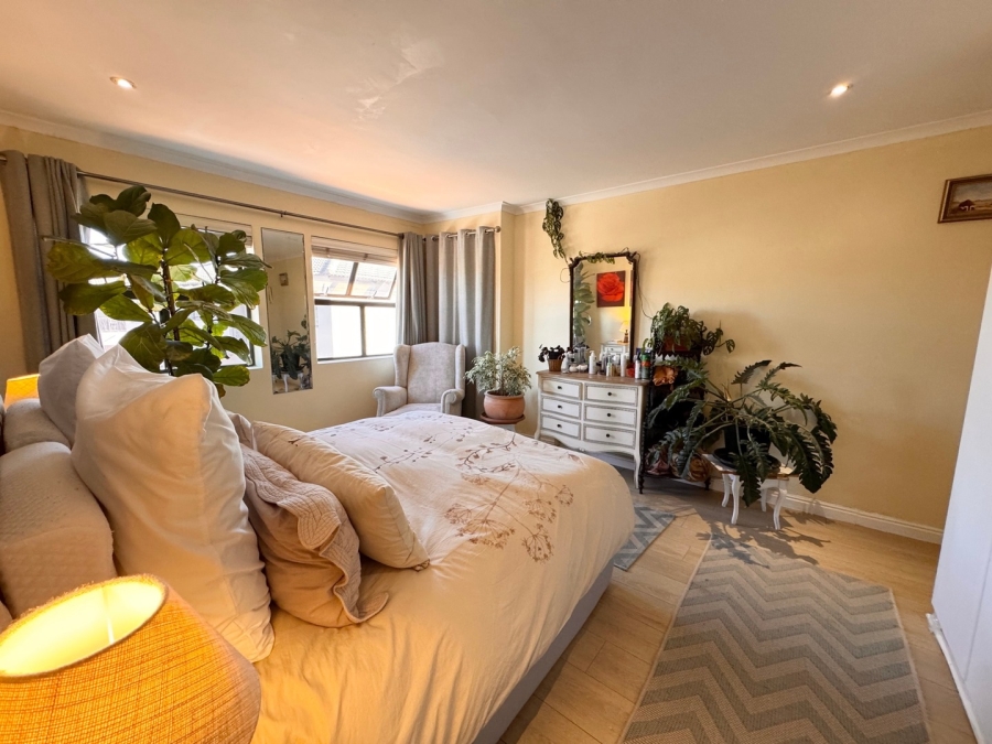 3 Bedroom Property for Sale in Big Bay Western Cape
